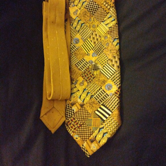 ❤️BRIONI ITALY Patchwork 100% Silk Yellow Luxurious Tie 61x4 - Picture 1 of 11